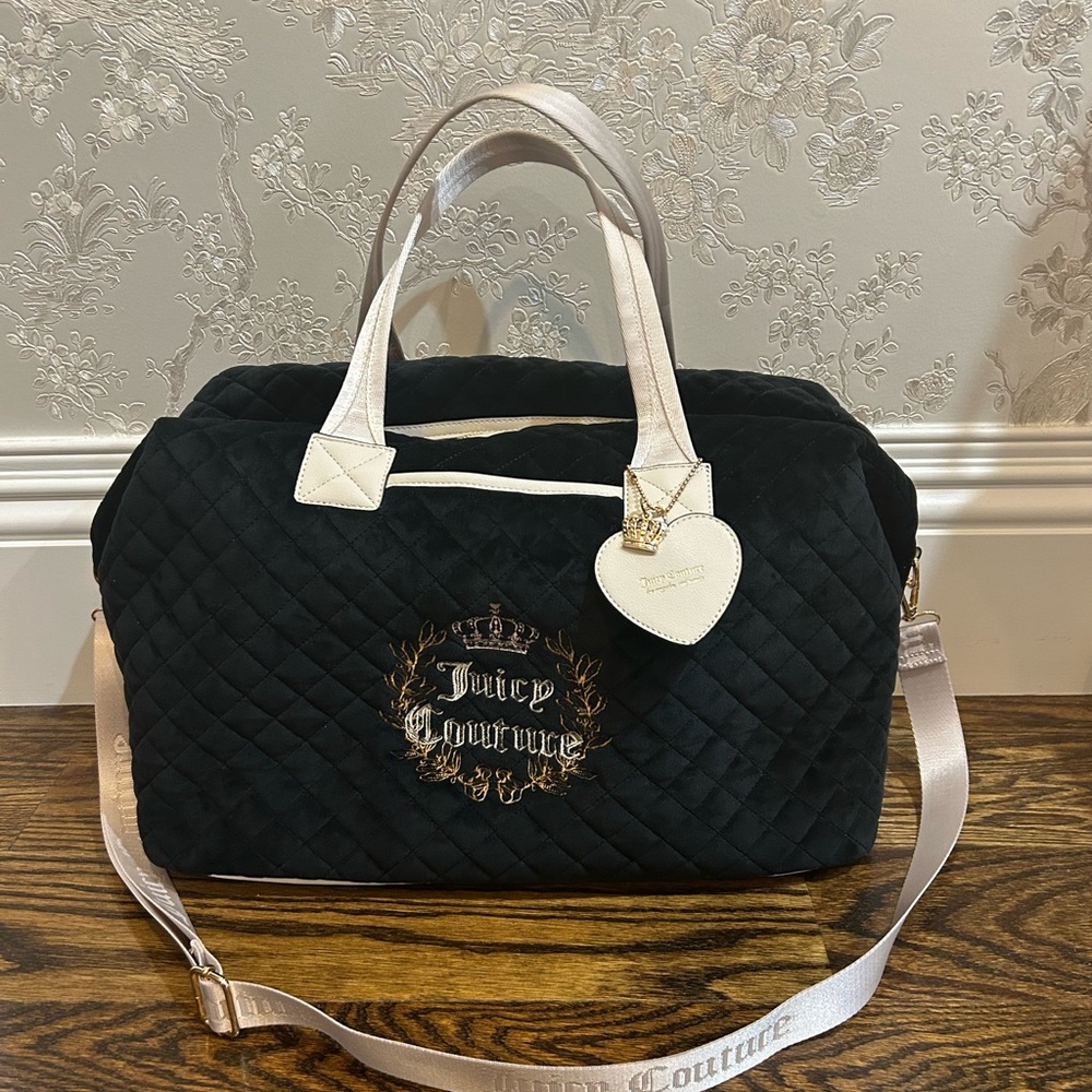 Juicy Couture Black Quilted Women's Bag